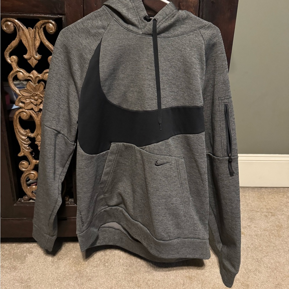Nike Therma-Fit Gray Hoodie
